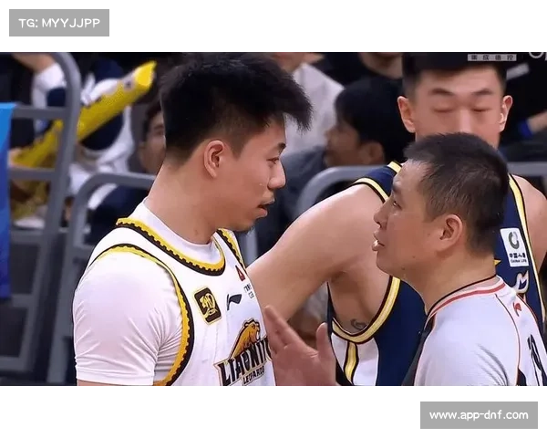 辽宁队迎战上海久事，张镇麟转会後首次重返家乡